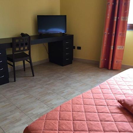 64Rooms Енна Екстер'єр фото